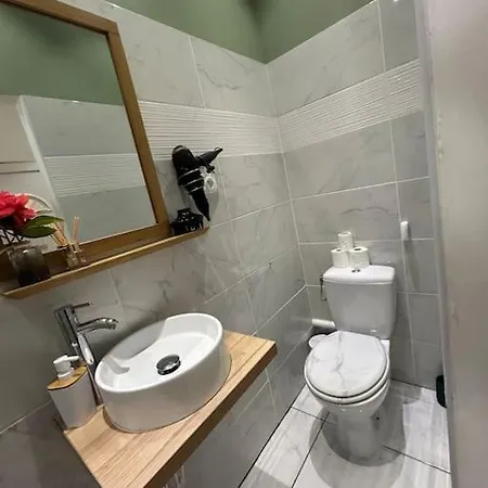 Διαμέρισμα Confortable Tres Proche Du Centre De *