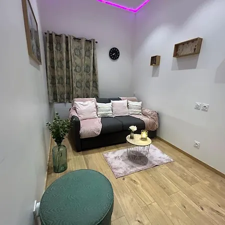 Confortable Très Proche Du Centre De *