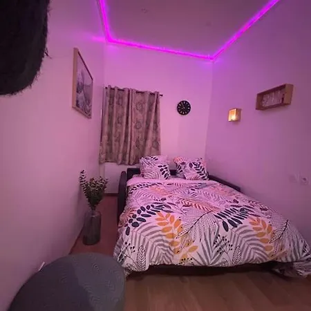 Confortable Très Proche Du Centre De *