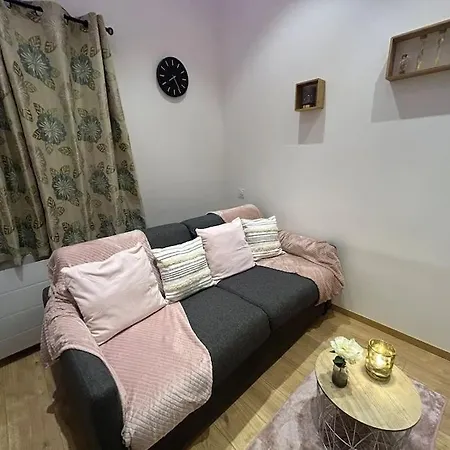 Confortable Très Proche Du Centre De Nîmes