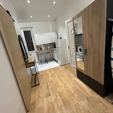 Confortable Tres Proche Du Centre De Apartment Nimes