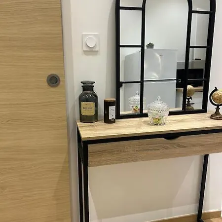 Confortable Très Proche Du Centre De * Nîmes